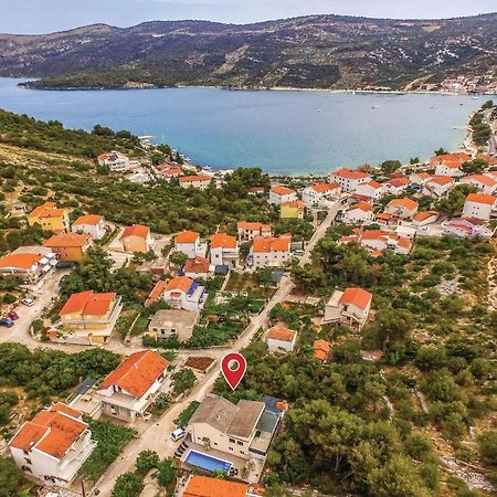 Stunning Home In Marina With Heated Swimming Pool Luaran gambar