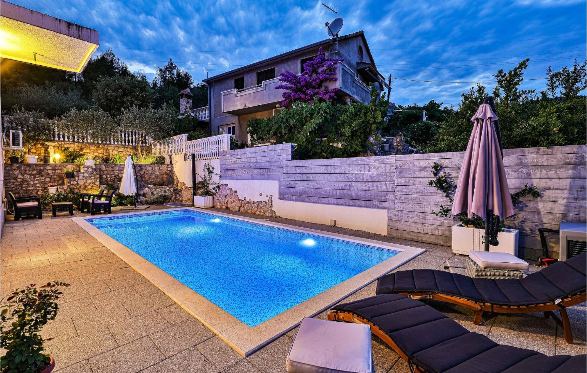 Stunning Home In Marina With Heated Swimming Pool Luaran gambar