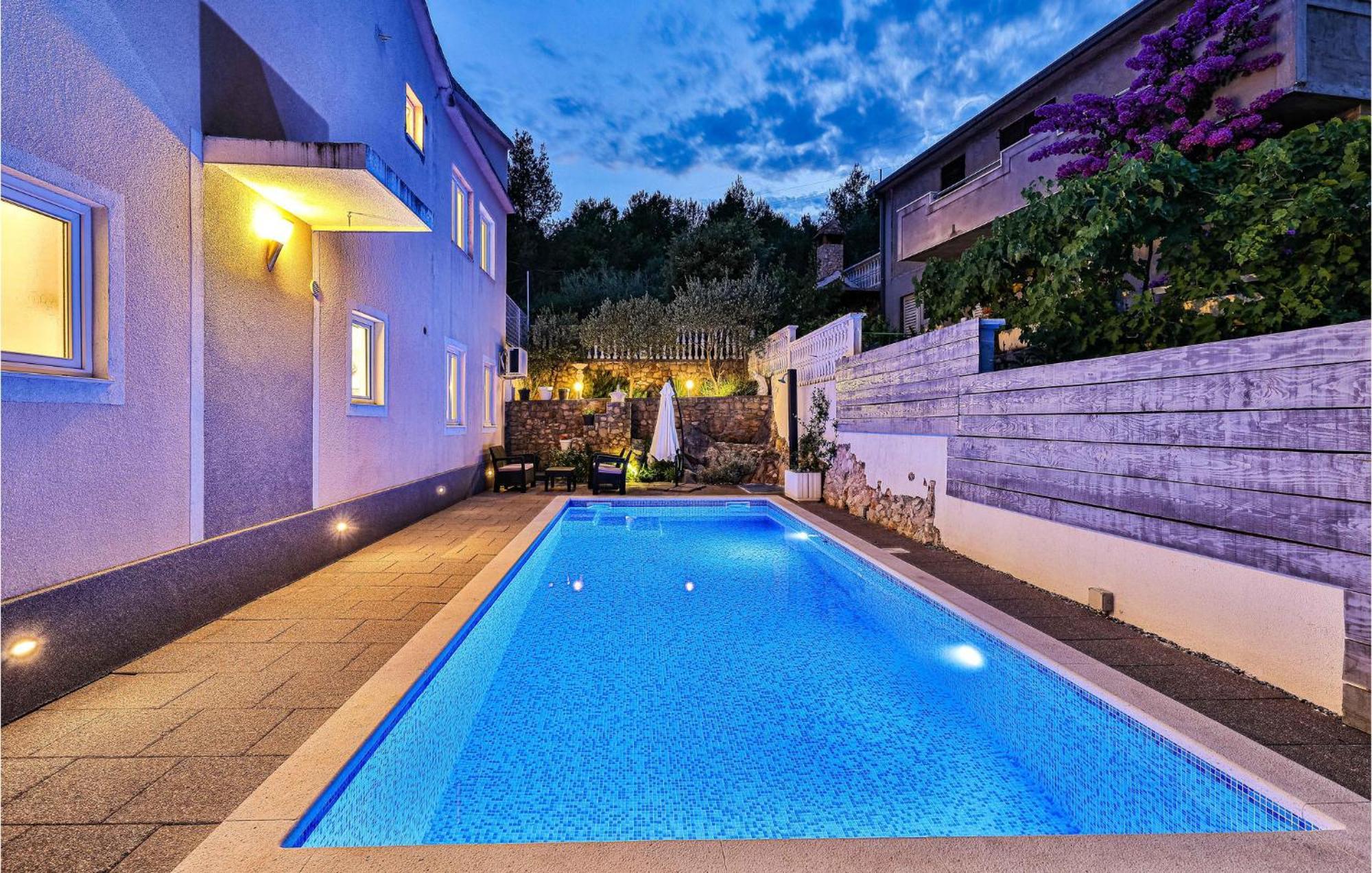 Stunning Home In Marina With Heated Swimming Pool Luaran gambar