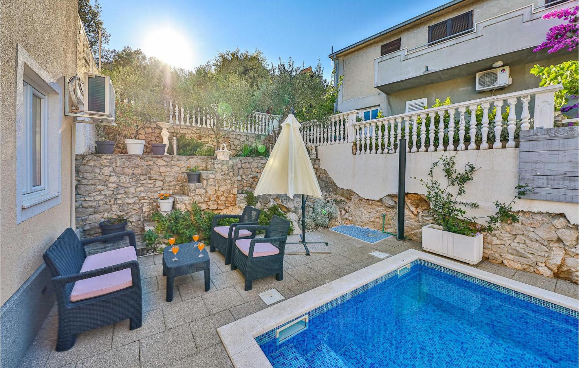 Stunning Home In Marina With Heated Swimming Pool Luaran gambar