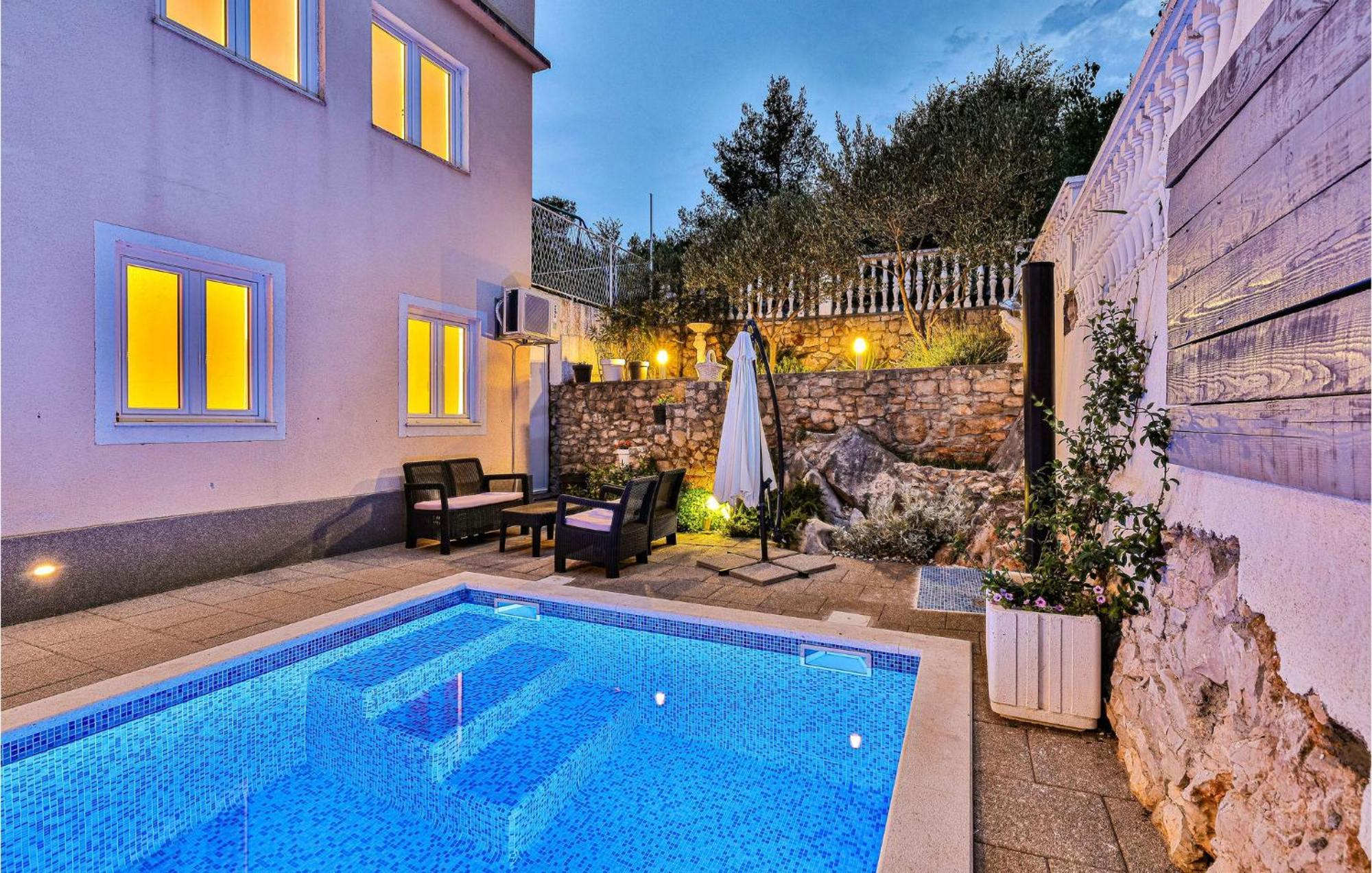 Stunning Home In Marina With Heated Swimming Pool Luaran gambar