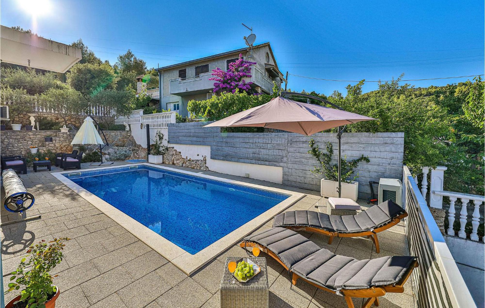 Stunning Home In Marina With Heated Swimming Pool Luaran gambar