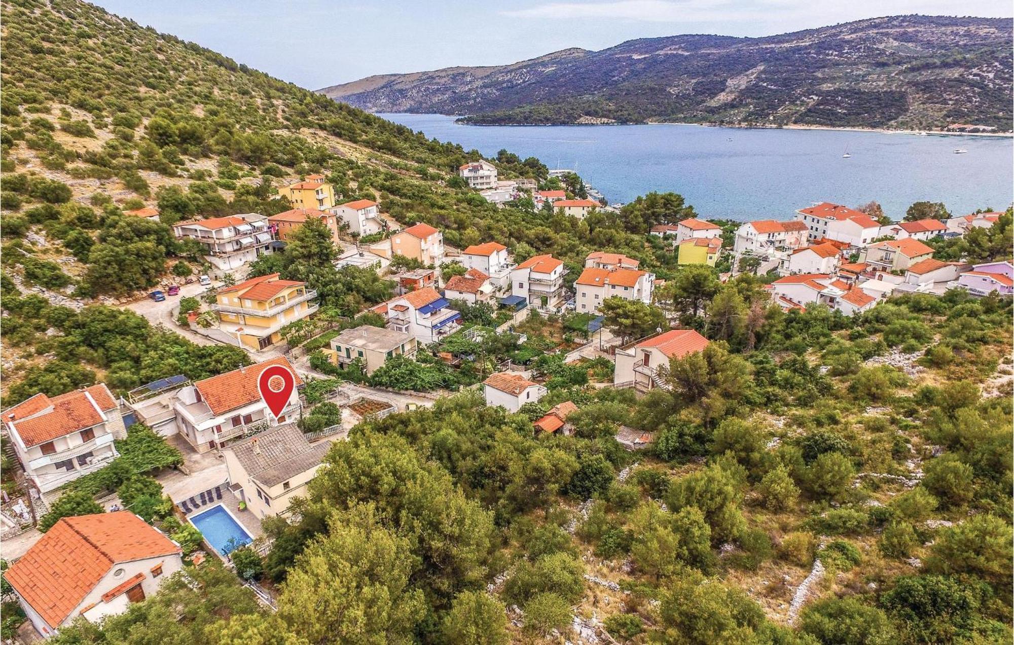 Stunning Home In Marina With Heated Swimming Pool Luaran gambar